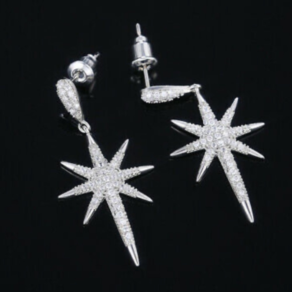 New Sterling silver ⭐️ Star Earrings - Picture 2 of 4